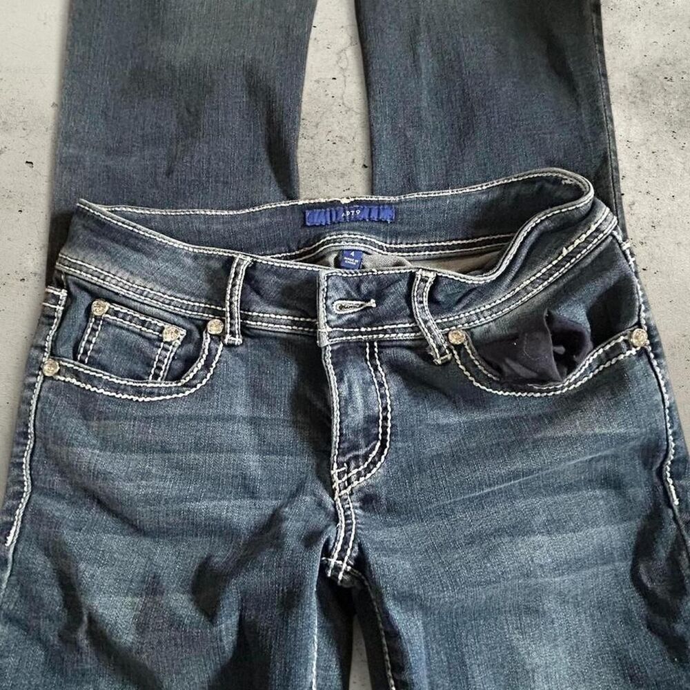 Unbranded Women's Navy and Blue Jeans